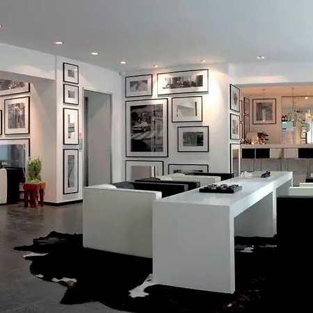 Sir Savigny Hotel, Part Of Sircle Collection Hotell 4*