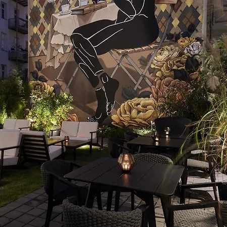 Sir Savigny Hotel, Part Of Sircle Collection 4*