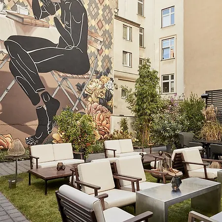Sir Savigny Hotel, Part Of Sircle Collection Hotell 4*