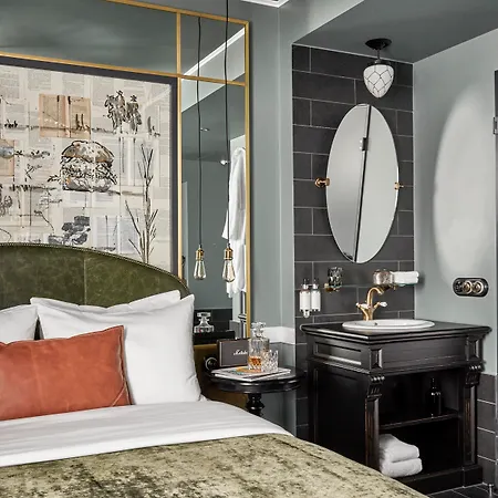 Sir Savigny Hotel, Part Of Sircle Collection Hotel