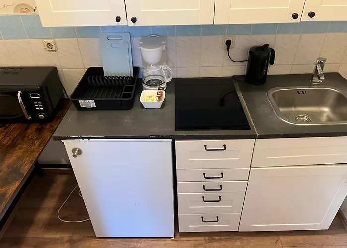 Light-flooded 2-room With Balcony Apartment Rangsdorf